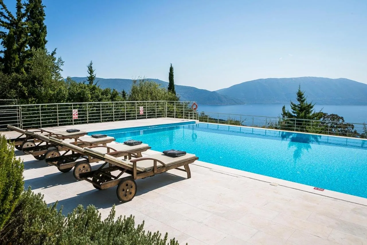 Aloni Villa — photo 1