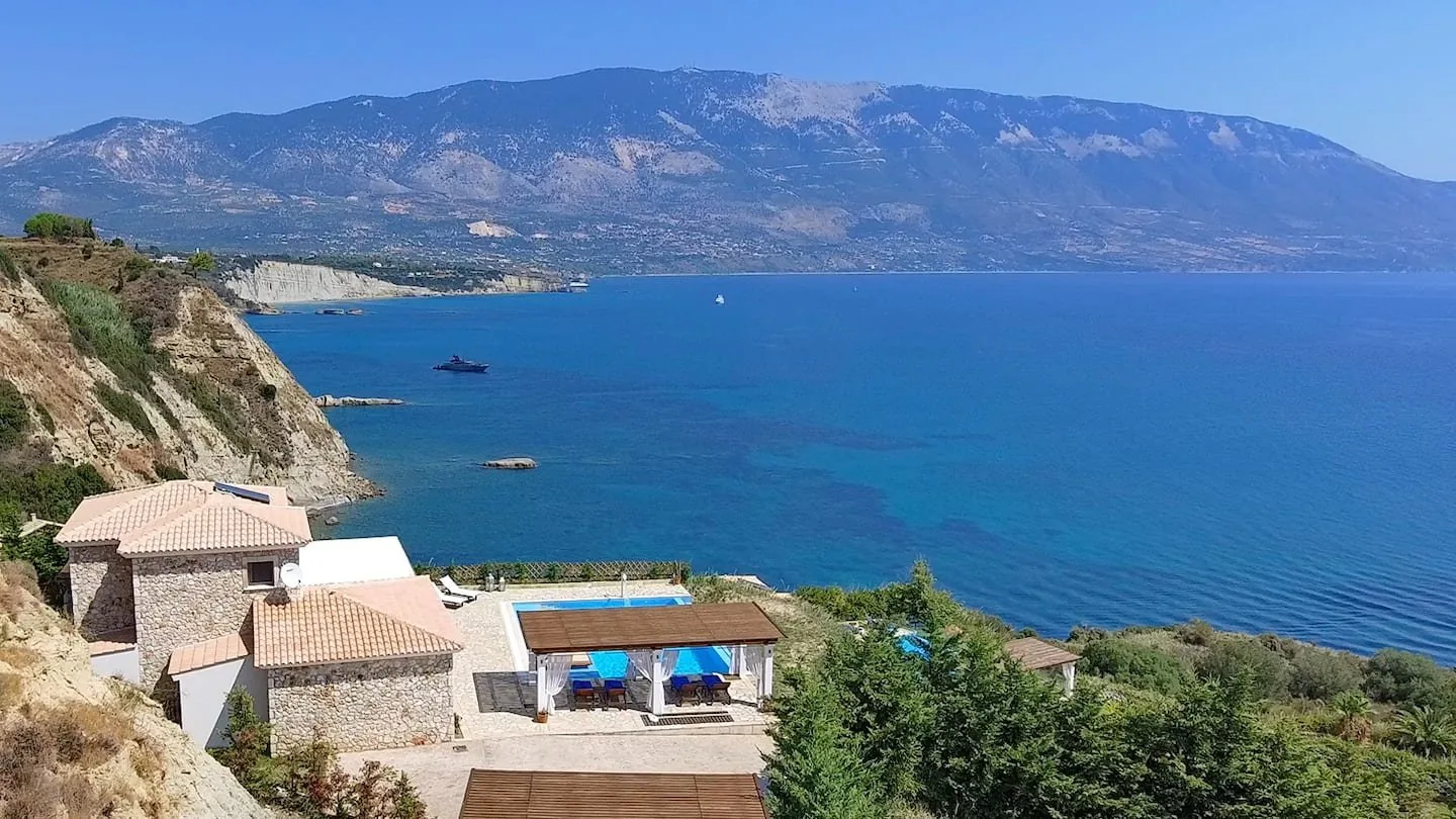 Kalypso Villa — photo 1