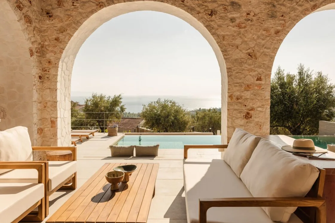 Kerami Villa — photo 1