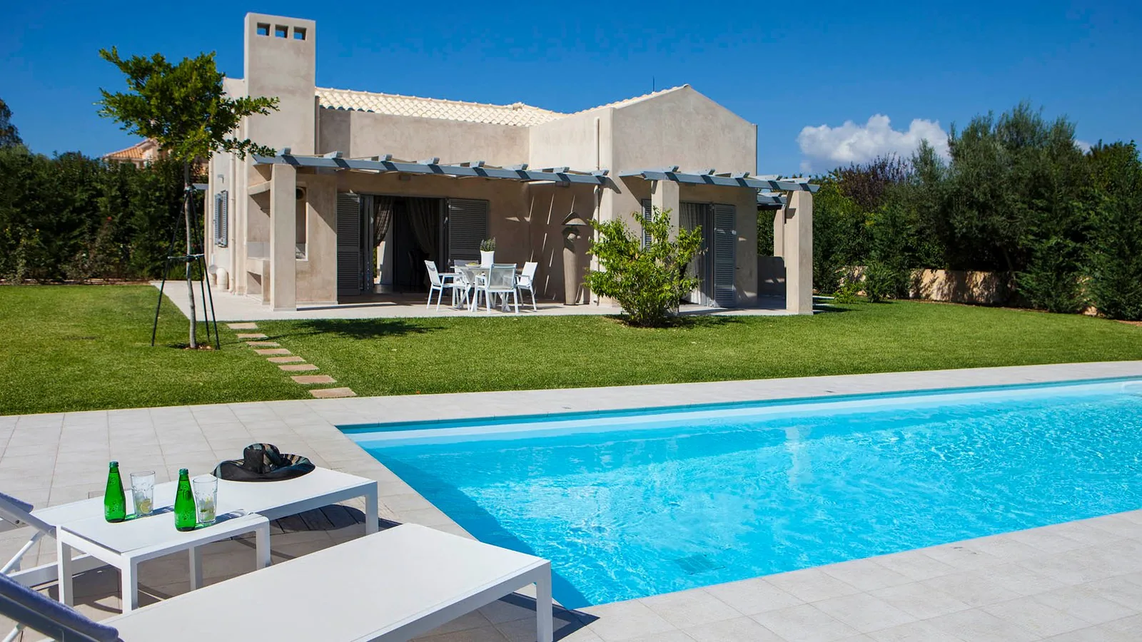 Polyxeni Villa — photo 1