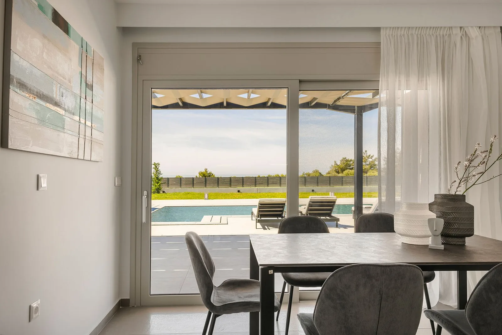 ELIA VILLA — photo 4