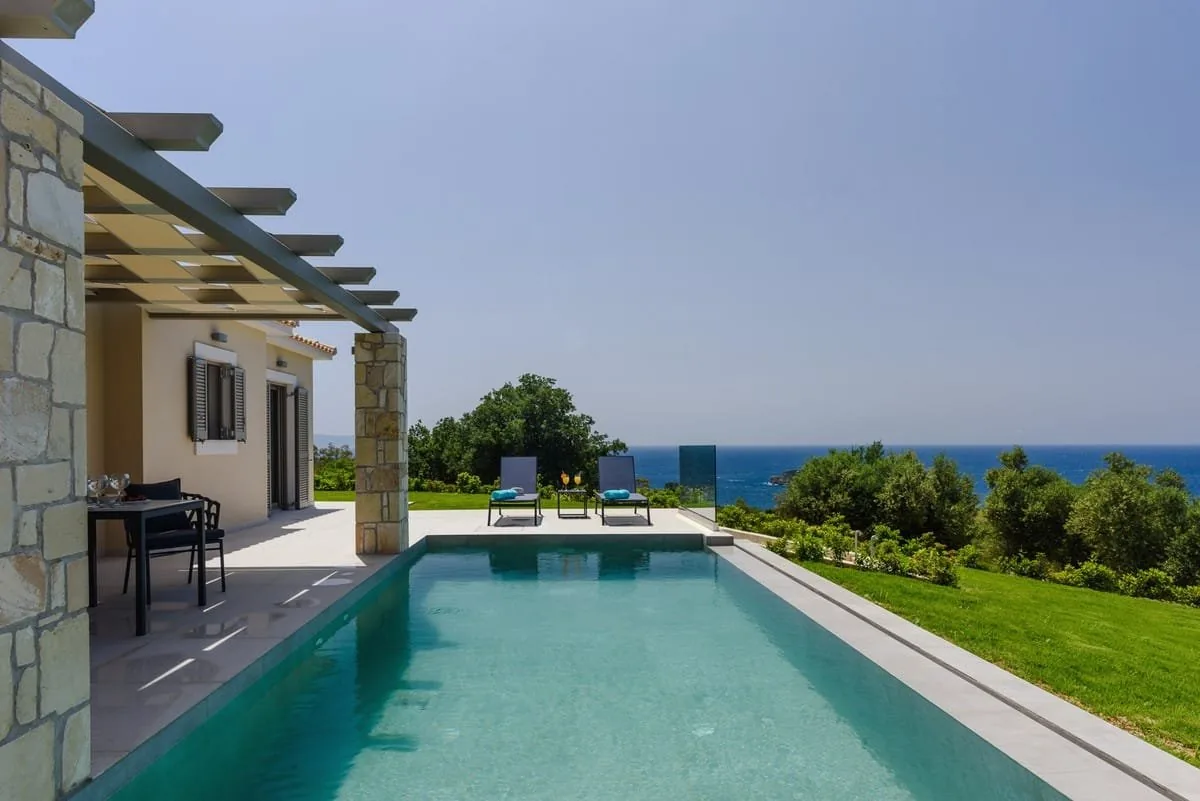 Charis Villa — photo 1