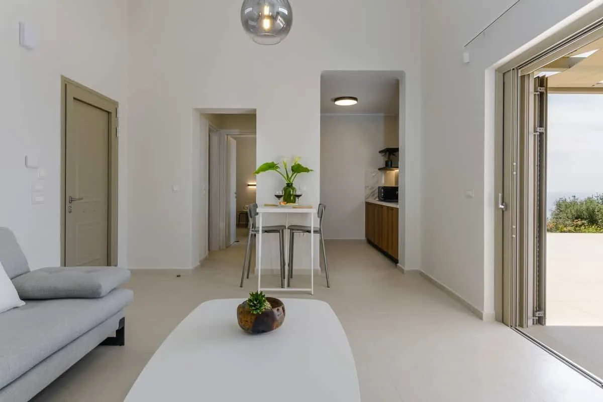Charis Villa — photo 2
